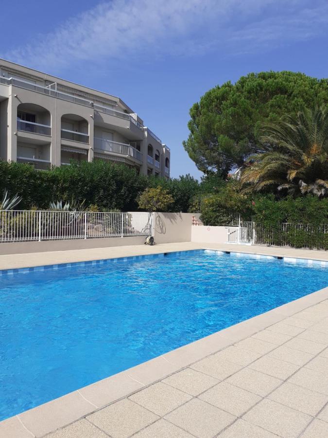 T2 Bord de mer avec jardin Saint Aygulf Buitenkant foto